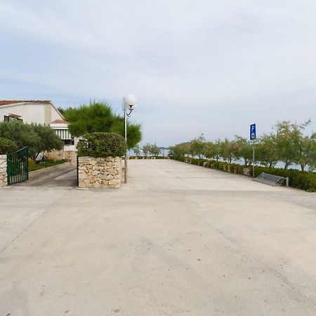 Beach Apartment M & B Poljana  Ngoại thất bức ảnh