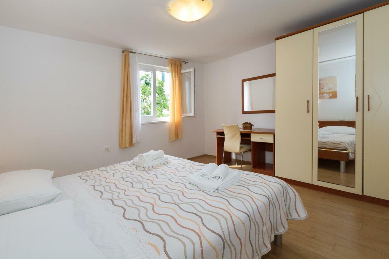 Beach Apartment M & B Poljana  Ngoại thất bức ảnh